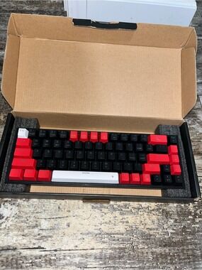 Professional Gaming Keyboard High Performance Responsive Keys PC Gaming Gear